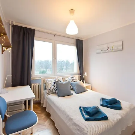 Yourapart Zaspa Apartment